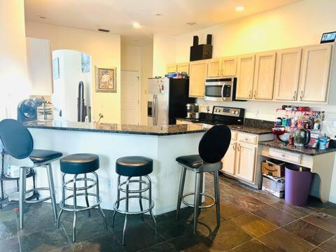 Room In Citrus Park And Carollwood, Close To The Airport & Downtown Tampa Dış mekan fotoğraf